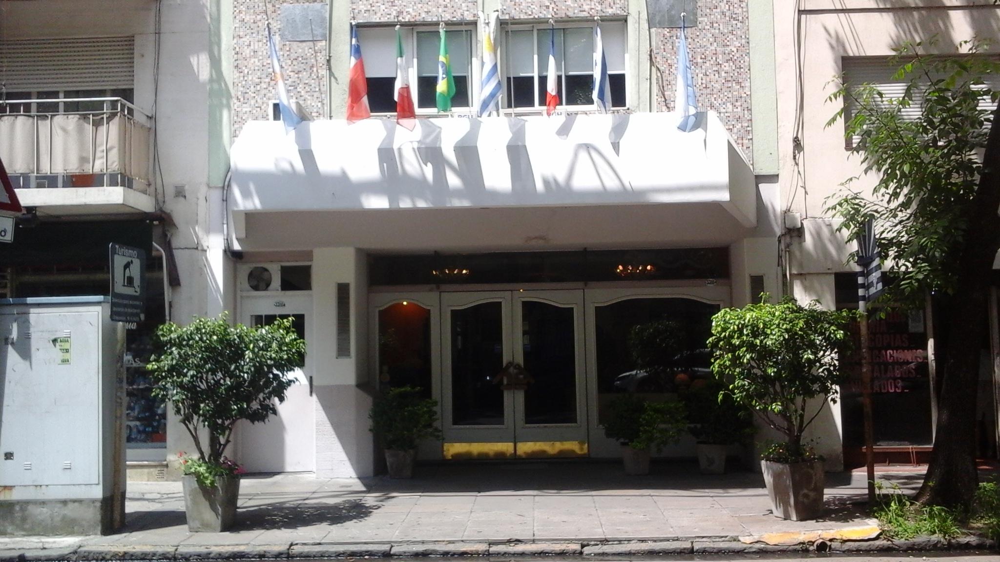 Alpino Hotel Buenos Aires Exterior photo